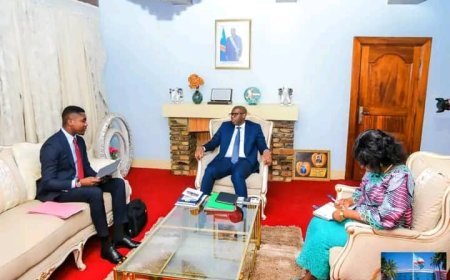 HAUT-KATANGA : Joël Makubikwa chez Jacques Kyabula pour préparer la sélection des lauréats de l'Examens d'État