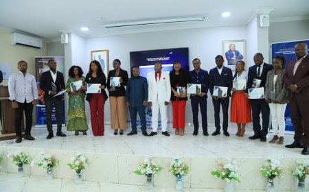 RDC: L'ANAPI honore les lauréats startups congolais du concours de Franco tech organisé à Paris