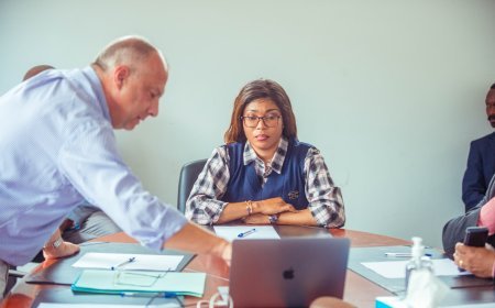 Conflit foncier à Kinsuka : La Ministre Bandubola Mbongo appelle au respect de la loi