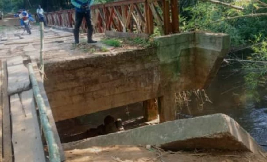 Kasaï : Le pont Lutshiuadi à Dekese menace de s'effondrer