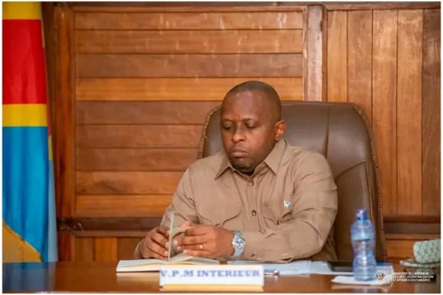 KISANGANI : Le Vice-Premier Ministre Jackemain Shabani Lukoo évalué la situation sécuritaire avant la visite présidentielle