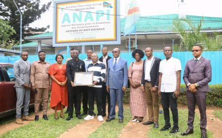 Haut Katanga : le professeur Bruno Tshibangu Kabaji honoré par le COJED