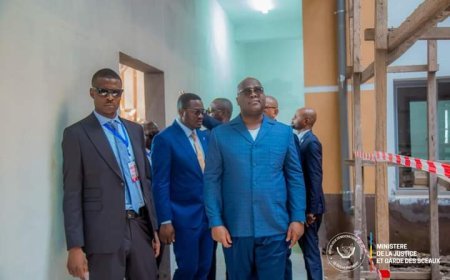 Kalemie : le Président Tshisekedi inspecte les travaux du nouveau Palais de justice