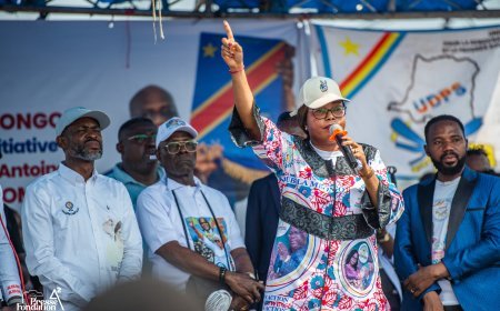 Kinshasa : La Fondation Acacia en Action et la population de la TSHANGU disent "OUI" au changement de la Constitution