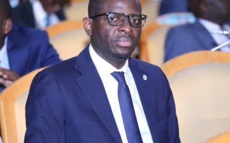 Crise dans l’Est : Eric Tshikuma dénonce la collaboration de l'UE avec le Rwanda, accusé de Massacres et de pillage en RDC