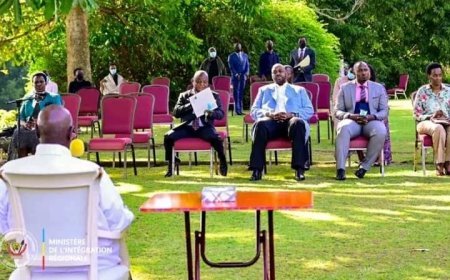 Agression rwandaise : Mbusa Nyamwisi échange avec le président Museveni pour la paix