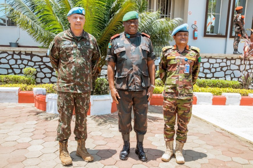 Ituri : le commandant des casques bleus de la MONUSCO, général Ulisses De Mesquita Gomes, en visite officielle à Bunia