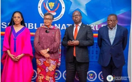 Relations interinstitutionnelles : Judith Suminwa échange avec le Bureau de l’Assemblée nationale en prélude de la rentrée parlementaire