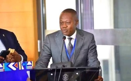 Élections à la FECOFA : La neutralité de Michy Enyeka, président de la commission électorale, remise en question