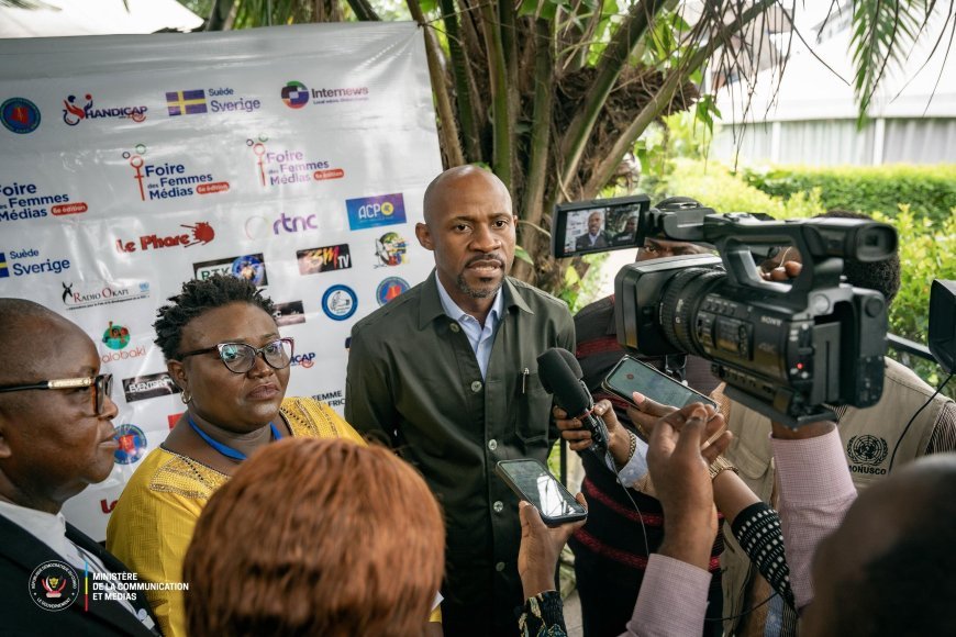 RDC: Patrick Muyaya salue l'apport des femmes des médias à l'occasion de leur foire annuelle