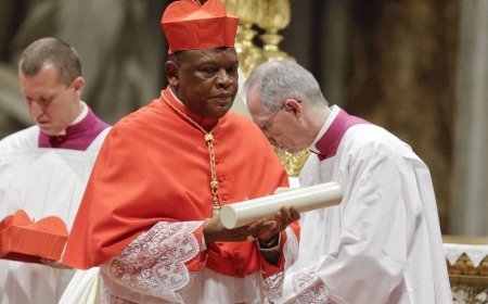 Décès du Pape François : Fridolin Ambongo en pole position pour succéder à un pontificat marquant