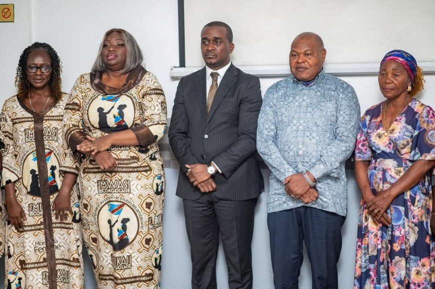 Clôture du mois de la femme au ministère de la Communication : Patrick Muyaya lance un appel à la vigilance face à la désinformation