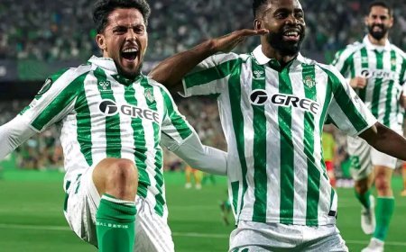 Conference League : le Real Betis de Bakambu brise le rêve de la Fiorentina et file en finale