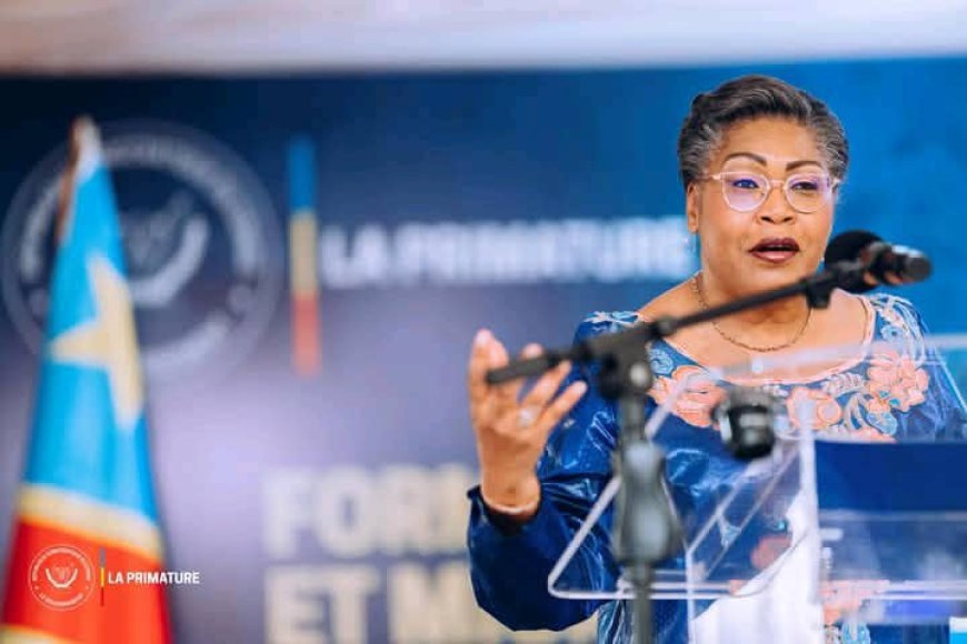 « L’avenir économique de la RDC se construit ici » : Suminwa lance une offensive pour formaliser les petits entrepreneurs