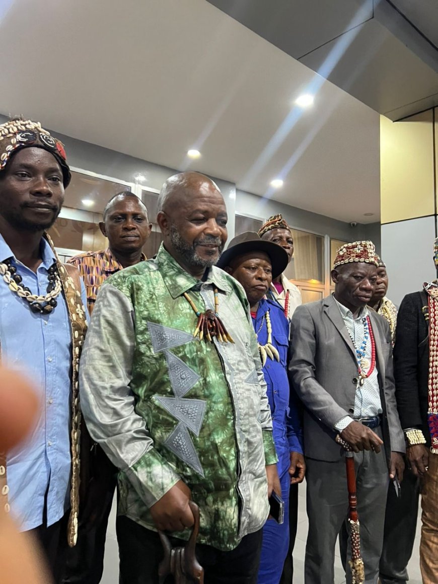 Paix et réconciliation dans le territoire de KATANDA au Kasaï-Oriental : Mandaté par le Chef de l'État, Sa MAGESTE LEMBA LEMBA réussit sa mission