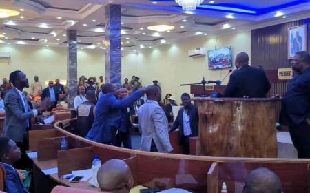 Tshopo: La Plénière de l'Assemblée provinciale suspendue après le rejet de l'Ordre du Jour