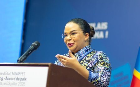 « Nous ne sommes pas dans cette logique » : Thérèse Kayikwamba annonce la fin des intégrations automatiques des groupes armés