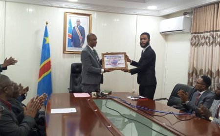 RDC : Le DG a.i. du FFN honoré par l’ASBL Groupe des Communicateurs 100% Fasthi