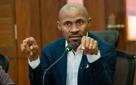 RDC : Les médias au cœur de la paix dans la région des Grands Lacs, selon le ministre Patrick Muyaya