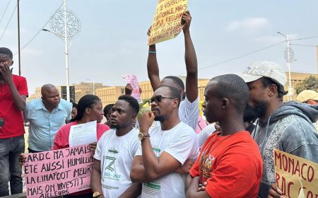 La LUCHA tacle le gouvernement, carton rouge aux contrats de sponsoring