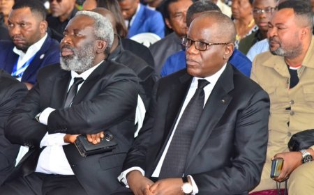 Hommage du PPRD au Professeur MUPAPA Say : Une figure historique saluée par le Professeur Aubin Minaku