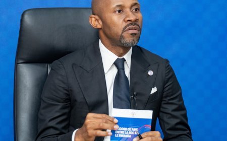 RDC: Les médias s’engagent pour la paix, Patrick Muyaya salue une dynamique historique