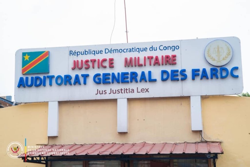 Kinshasa : la surpopulation dans les prisons militaires alarme l’auditorat général des FARDC