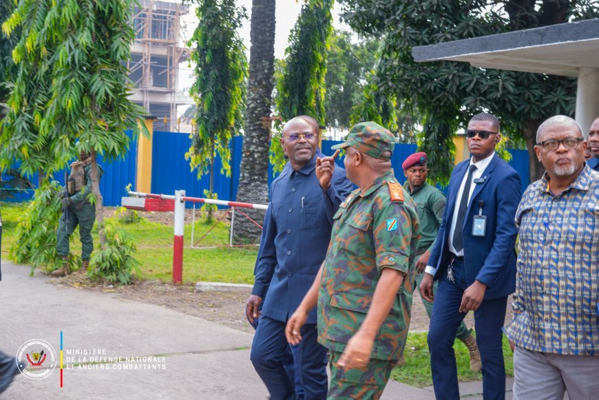 Kinshasa : Le VPM Guy Kabombo poursuit sa mission d’itinérance au sein des FARDC