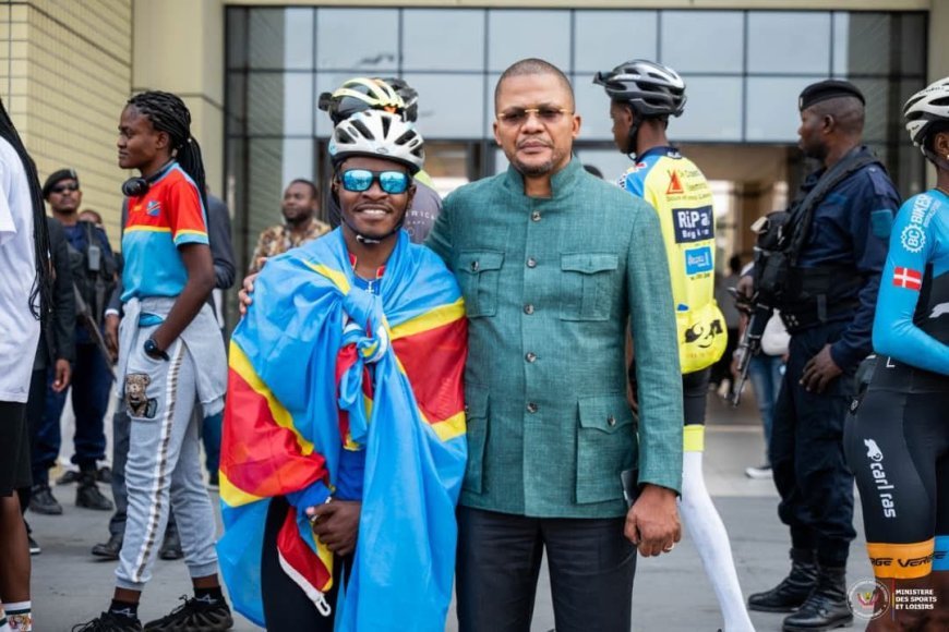 Cyclisme : Miguel Masaisai parcourt 7 000 km pour la paix et arrive à Kinshasa