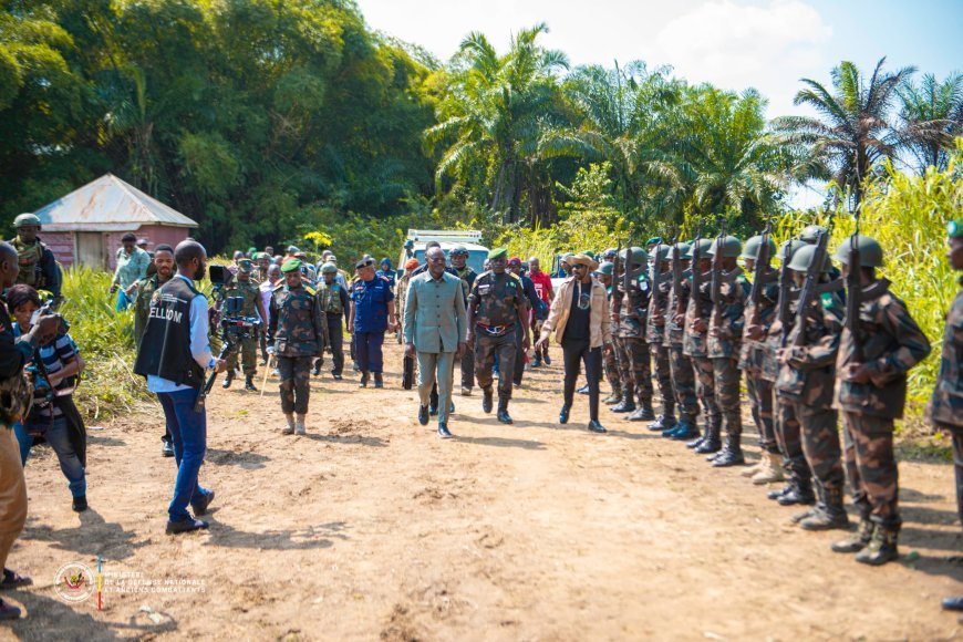 RDC : Le VPM Guy Kabombo visite un centre d'instruction militaire délaissé à Kindu