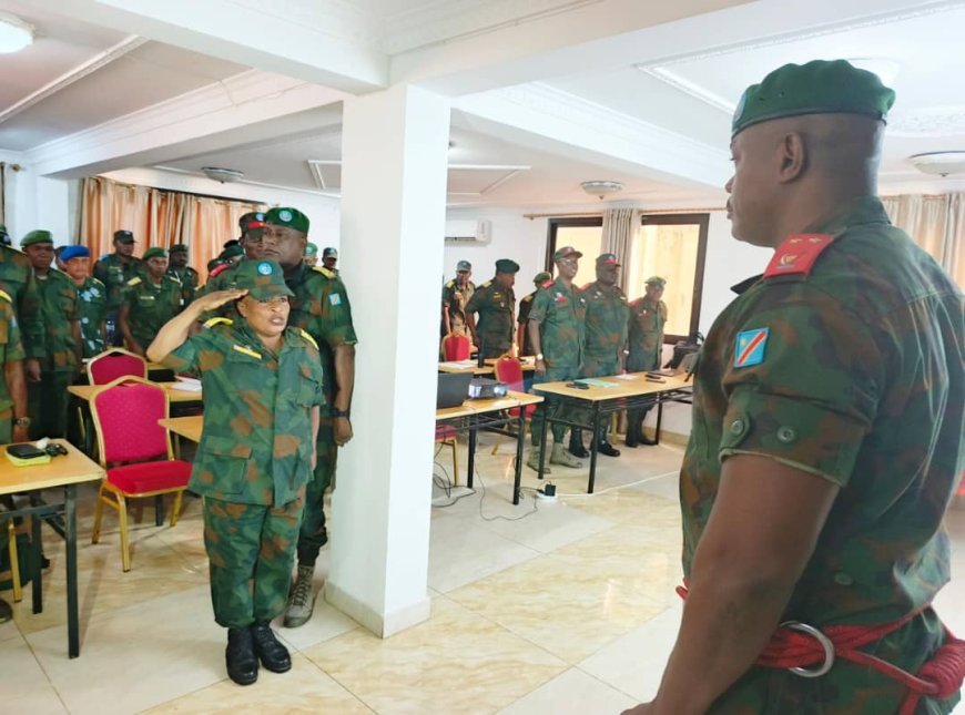 KWILU: Le Général-Major Shiko Tshintambwe poursuit sa mission dans le Grand Bandundu