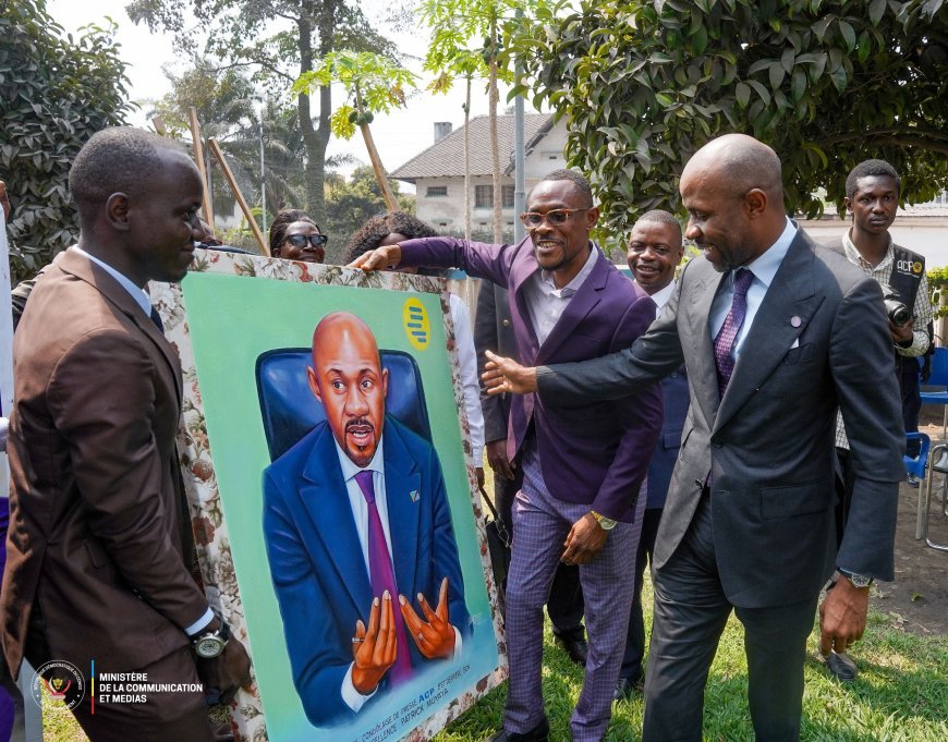 RDC : Le ministre Patrick Muyaya rencontre le syndicat de l'ACP pour discuter de sa modernisation 