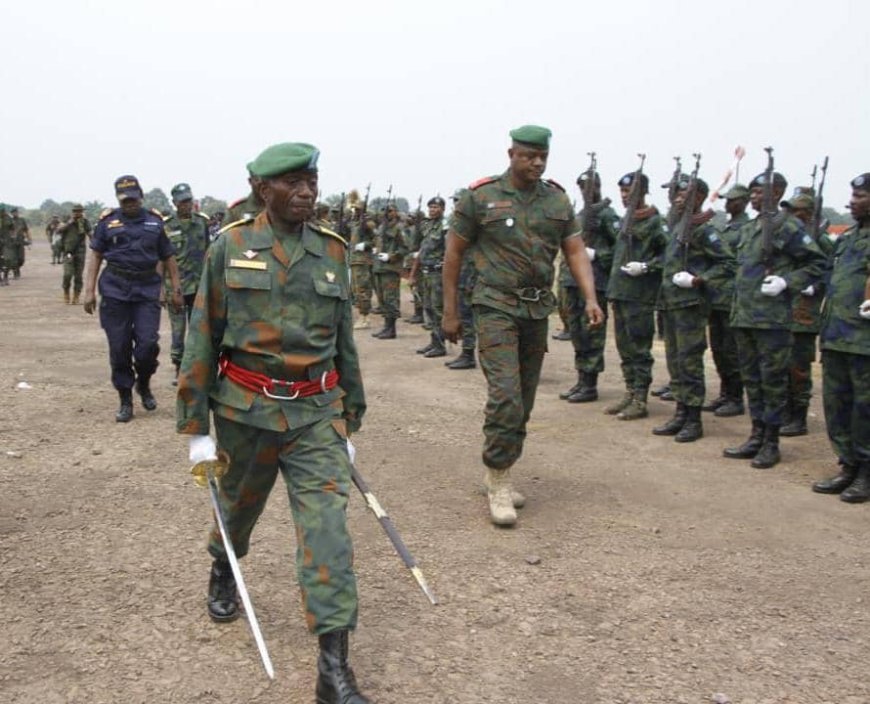 Kikwit : Le Général-Major Shiko en mission d'inspection à Bandundu-Ville