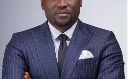 Kinshasa : l’opposant Seth Kikuni interpellé à son arrivée à l’aéroport de Ndjili