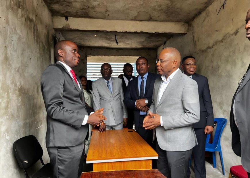 Kinshasa : Le Ministre de la Justice constate l'indignité des conditions de travail à Kinkole