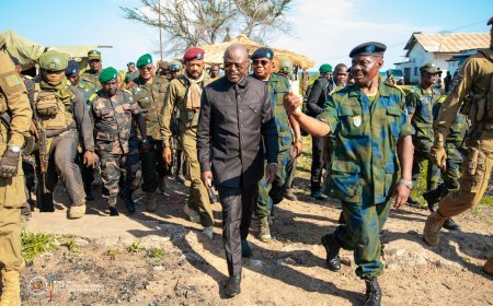 RDC: Le VPM Guy Kabombo à Kalemie pour évaluer la situation sécuritaire