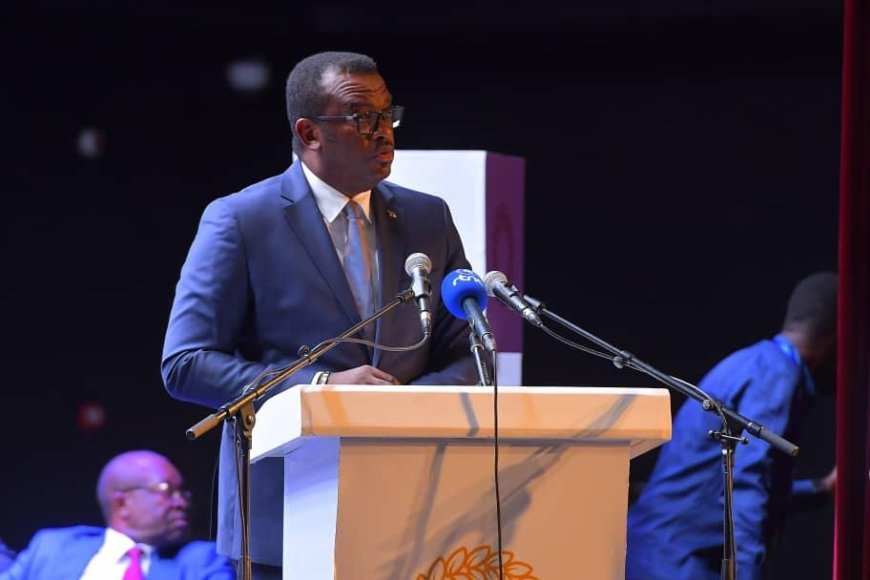 Fonction publique : 2 000 agents de l'État mis à la retraite