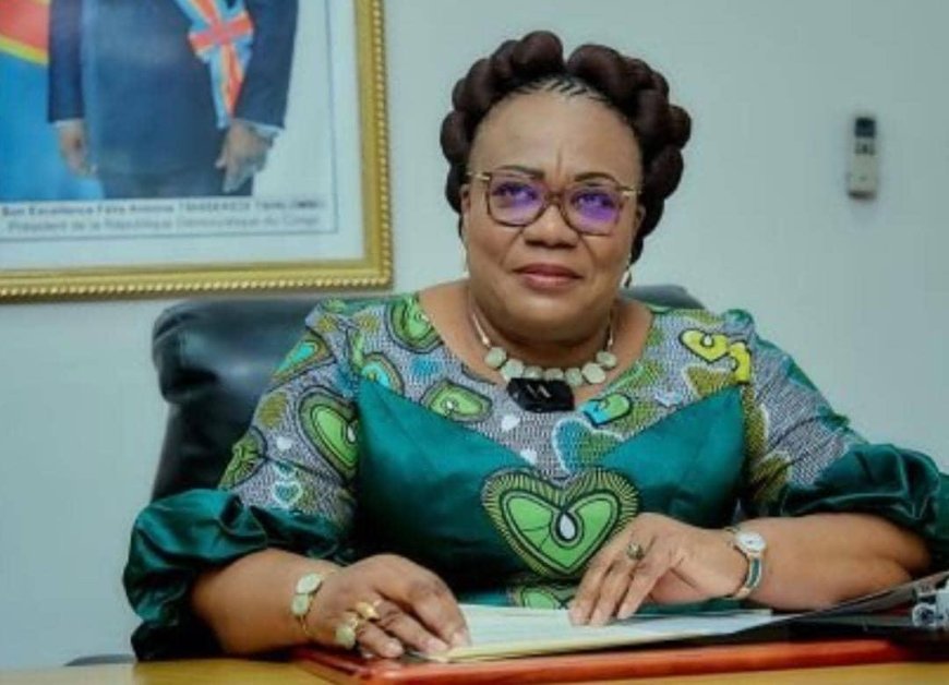 Le ministère de l'ESURSI en mode pilote automatique: Marie-Thérèse Sombo tue doublement le Dr Étienne Tshisekedi wa Mulumba