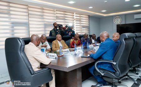 RDC:  L'afflux massif d'éleveurs Mbororo au Nord-Ubangi fait l'objet d'une séance de travail autour du VPM Guy Kabombo