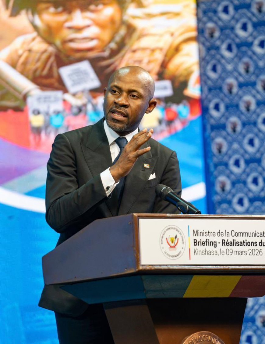 Révision de la Constitution : Patrick Muyaya appelle au calme