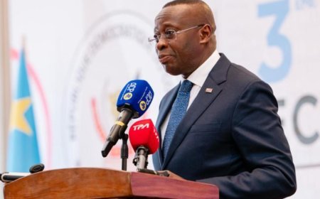 Clôture du 3e Forum RDC-Angola : « Nous sommes passés de l’intention à des stratégies claires », affirme Daniel Mukoko Samba