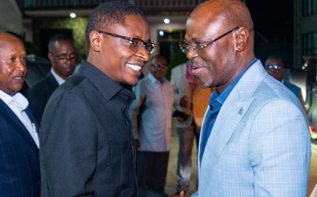 Coopération militaire : Guy Kabombo Muadiamvita à Dodoma pour sécuriser les frontières lacustres