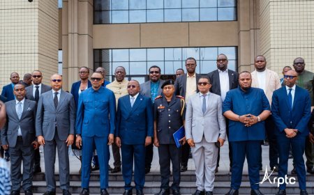 Relance du centre d’appel d’urgence de la Police à Kinshasa : Le VMP de  l’Intérieur, le ministre des postes et télécommunications, et l’ARPTC aident à la modernisation de la sécurité publique