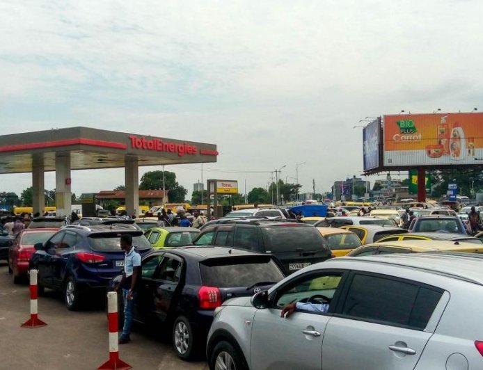 RDC : Judith Suminwa évalue l'approvisionnement pétrolier face aux tensions dans le Golfe