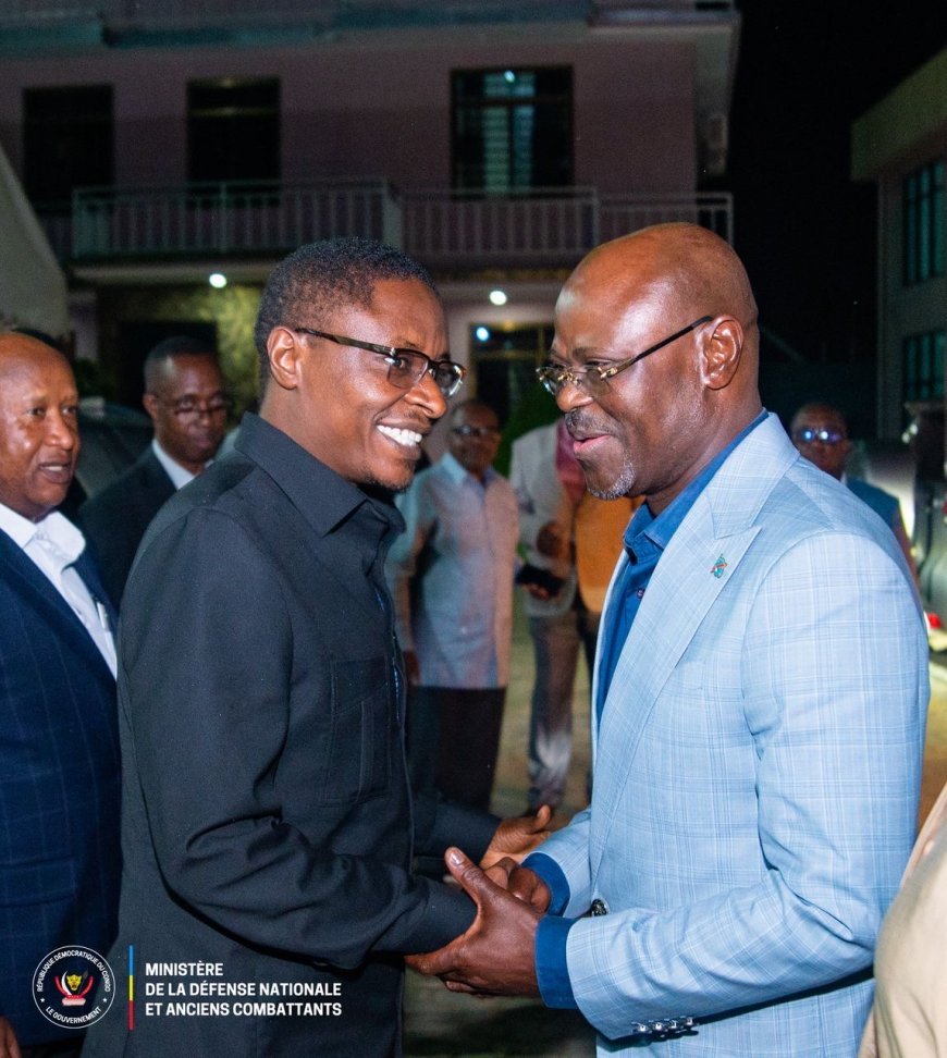 Coopération militaire : Guy Kabombo Muadiamvita à Dodoma pour sécuriser les frontières lacustres