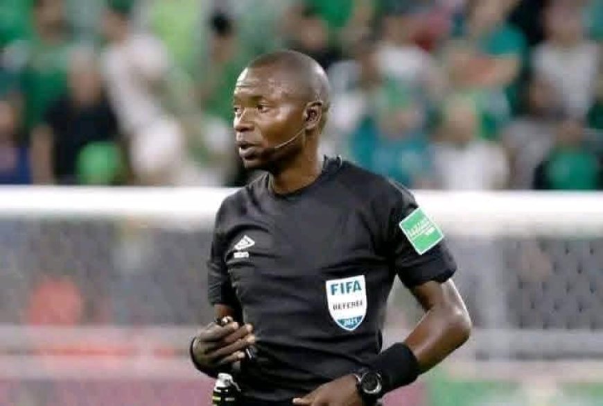 Mondial 2026 : la FIFA publie sa liste d’arbitres, Jean-Jacques Ndala absent de la sélection finale
