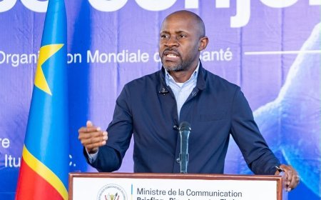 Riposte contre Ebola : à Bunia, le ministre Patrick Muyaya mobilise les forces vives et les médias pour une riposte communautaire 