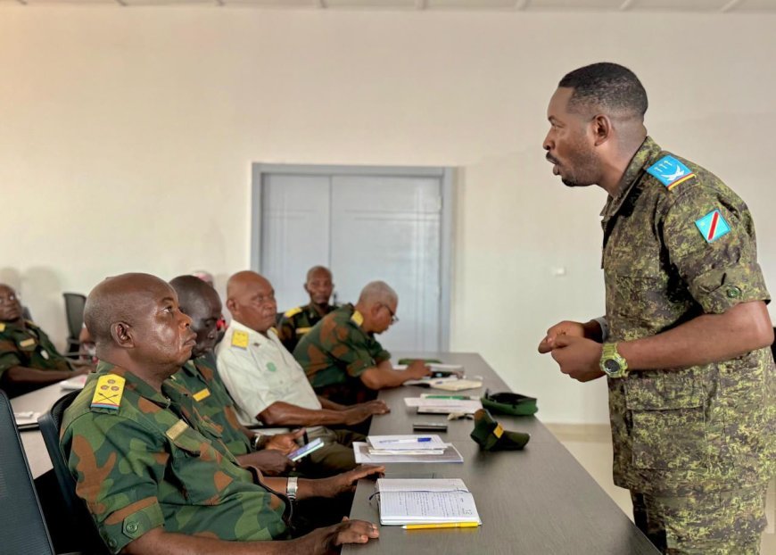 Kikwit : les FARDC sensibilisées aux risques numériques des réseaux sociaux et de l’intelligence artificielle