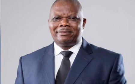 Kinshasa : Le RCET de Lisanga Bonganga boycotte la « ville morte » et charge l'opposition