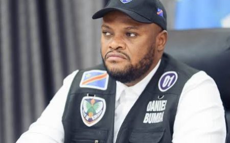 Kinshasa : Daniel Bumba tape du poing sur la table et appelle les Kinois à travailler ce mercredi